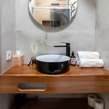 Apartment Avangard Fyrmanska 8 Lviv