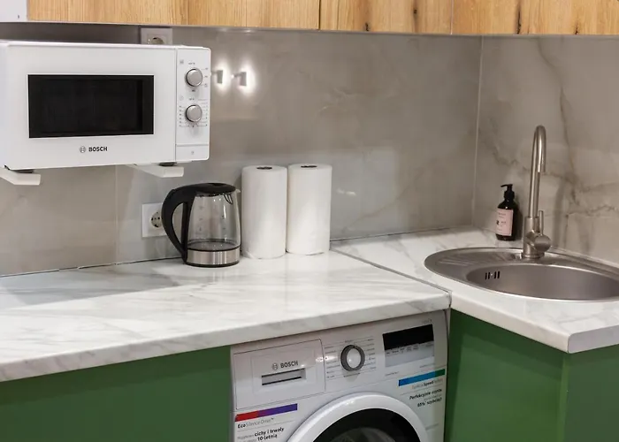 Avangard Fyrmanska 8 *